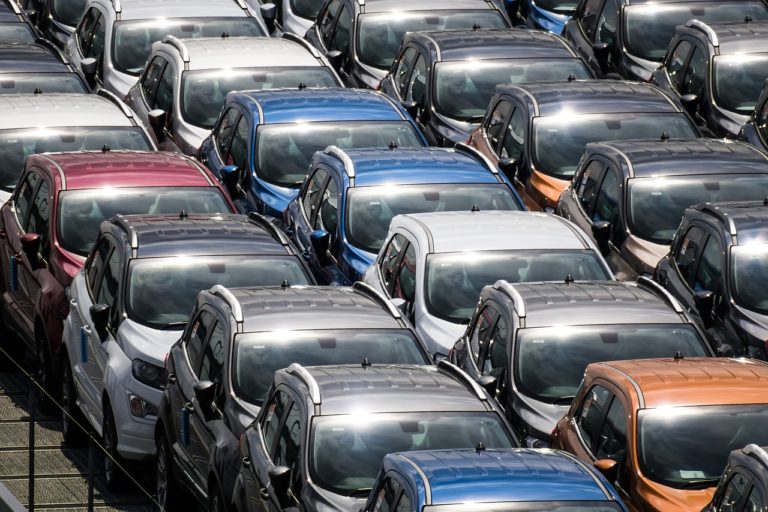 Studie: Lieferketten in der Autoindustrie am stärksten digitalisiert – Kosten aber wenig transparent